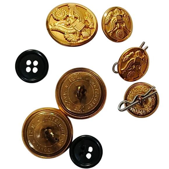 Vintage U.S. Army Coat Button Set – Incomplete – 8 Total – Great Seal Design - Picture 5 of 5